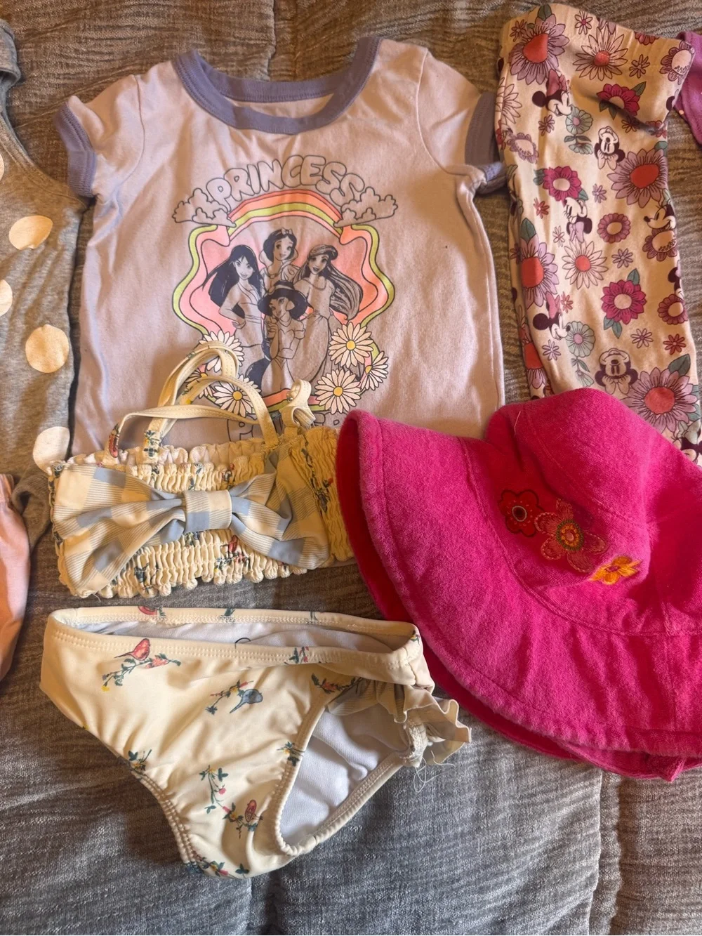 GAP cute bundle